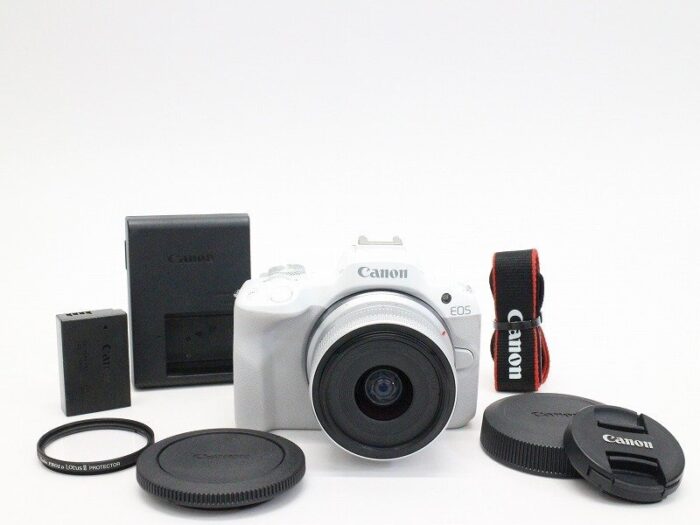 滋賀県近江八幡市にて、Canon EOS R50 RF-S18-45 IS STMレンズキット ミラーレス 一眼カメラを買い取らせていただきました